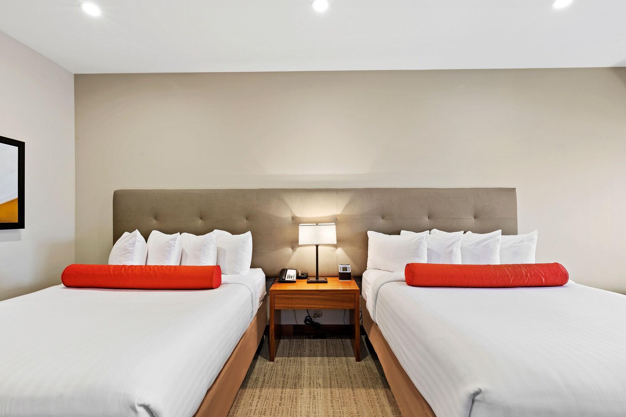 Mountain View Inn & Suites Sundre Екстериор снимка