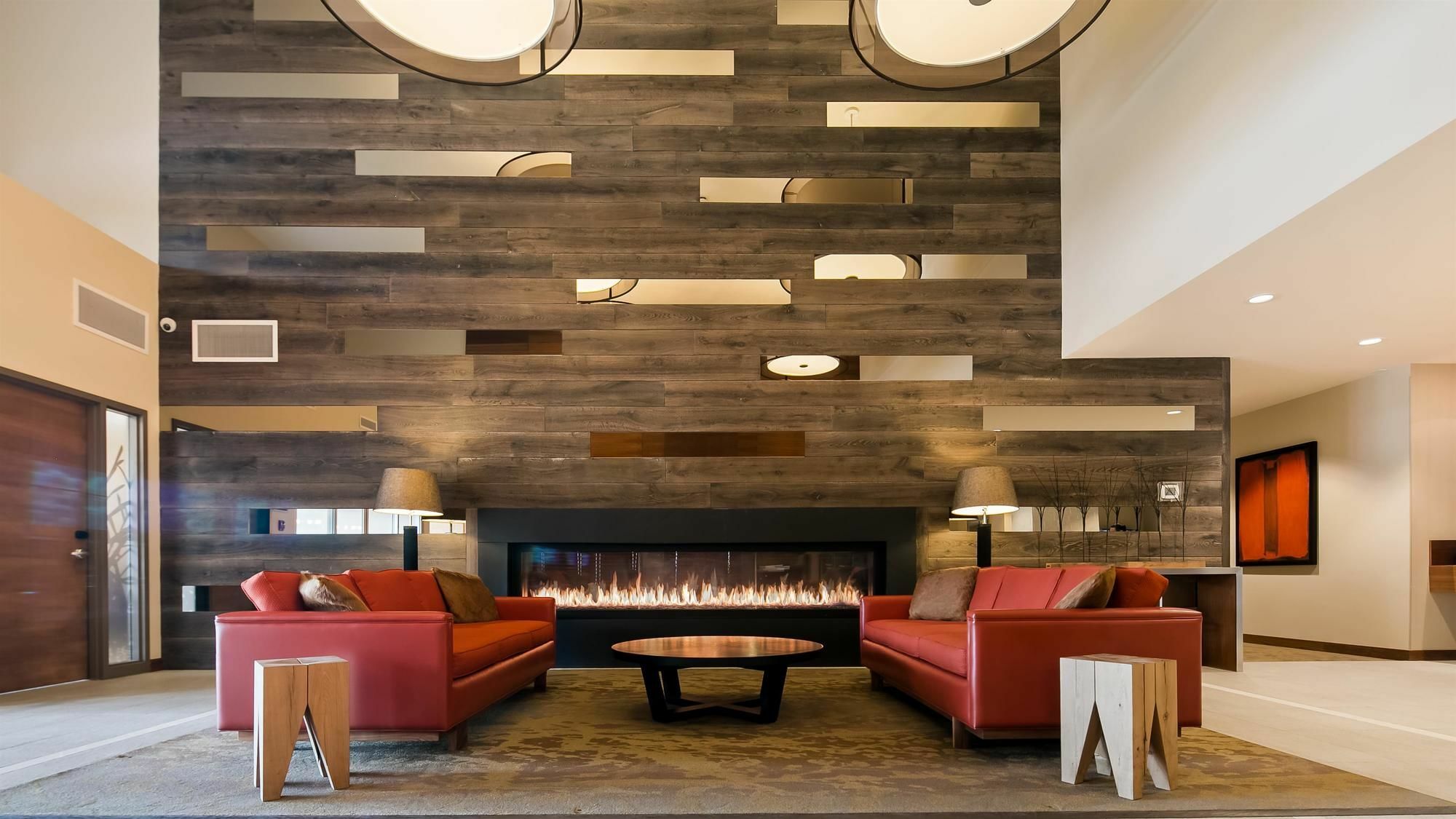 Mountain View Inn & Suites Sundre Екстериор снимка